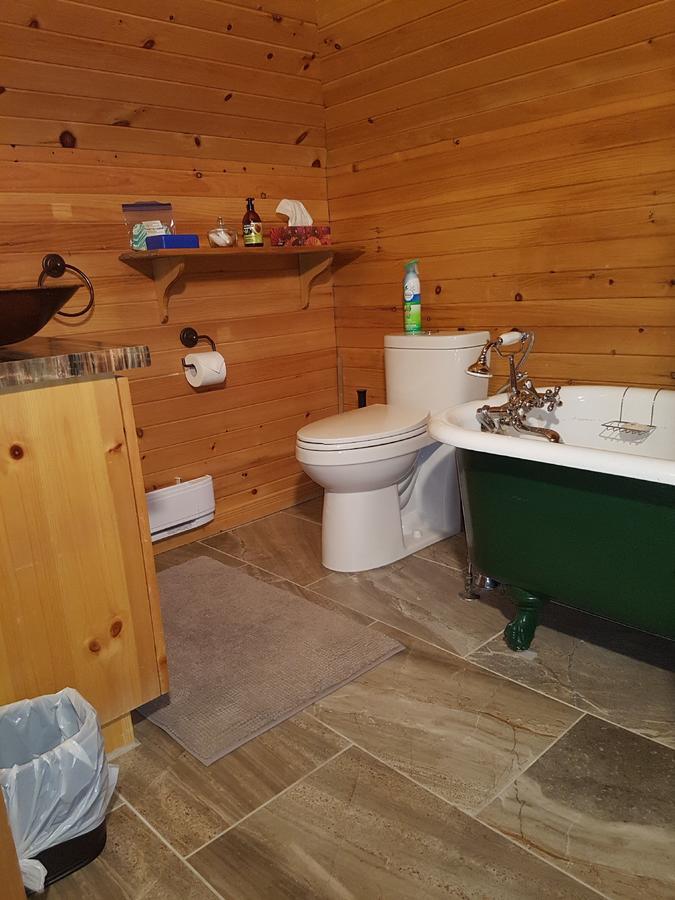 Les Trois Erables Boutique Inn Wakefield Eksteriør billede